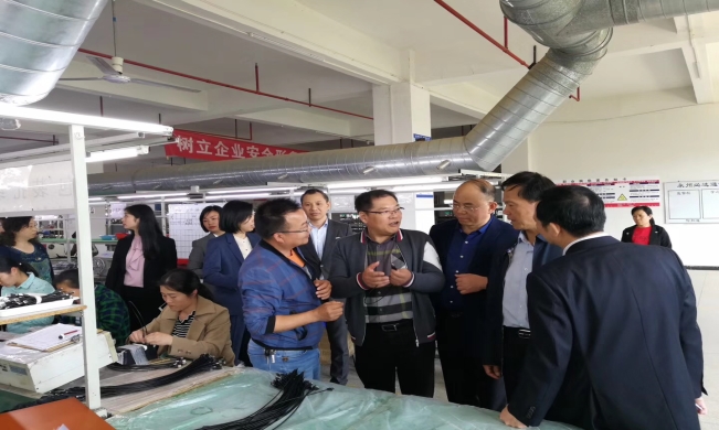 北冰院長湖南省政協(xié)邀請參與“三進(jìn)三助”衡陽、永州、郴州考察調(diào)研