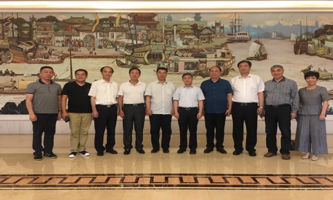 北冰院長(zhǎng)受邀赴天津開展“關(guān)于實(shí)施動(dòng)力變革，促進(jìn)我省高質(zhì)量發(fā)展的建議”重點(diǎn)課題調(diào)研