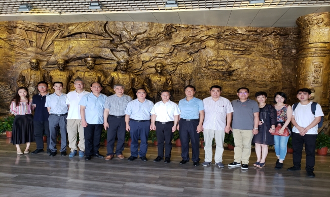 北冰院長(zhǎng)受邀赴福建開(kāi)展“關(guān)于實(shí)施動(dòng)力變革，促進(jìn)我省高質(zhì)量發(fā)展的建議”重點(diǎn)課題調(diào)研